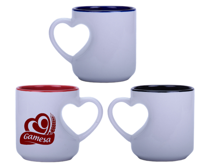 TAZA BLANCA CON ASA DE CORAZON C687